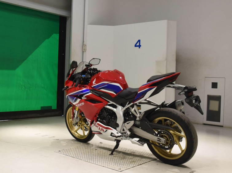 Мотоцикл Honda CBR250RRA с пробегом 13067 km