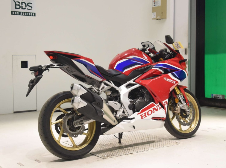 Мотоцикл Honda CBR250RRA с пробегом 13067 km