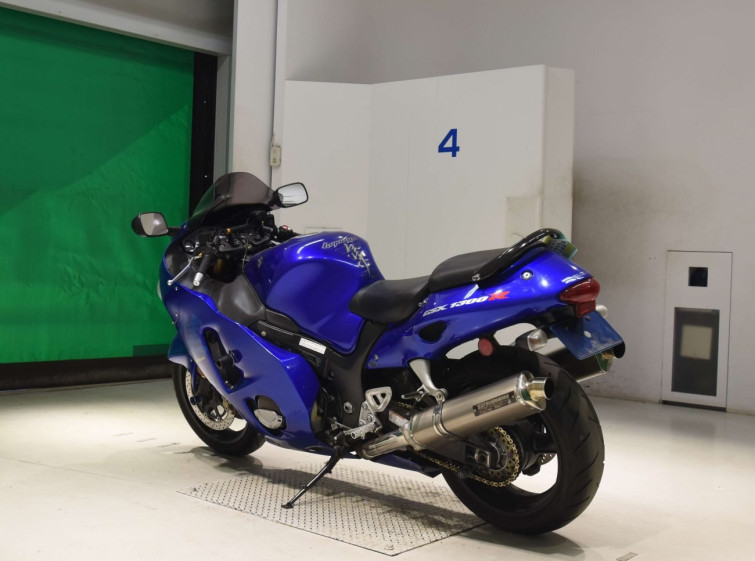 Мотоцикл Suzuki GSX1300R HAYABUSA