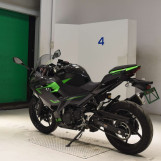 Мотоцикл Kawasaki NINJA400 з пробігом 4300 km