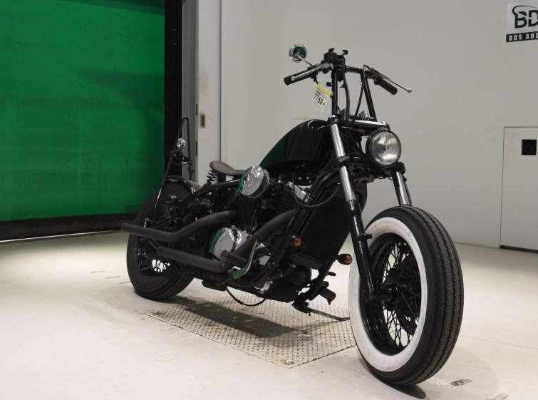 Мотоцикл Kawasaki VULCAN400 CLASSIC