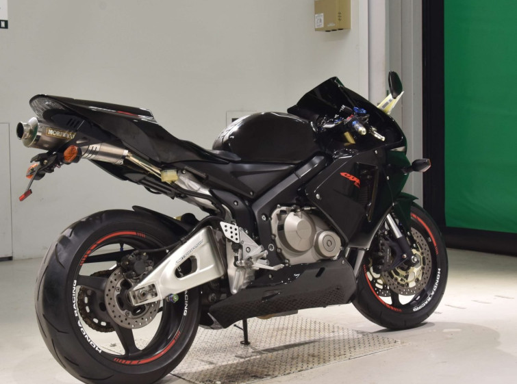 Мотоцикл Honda CBR600RR с пробегом 9855 km