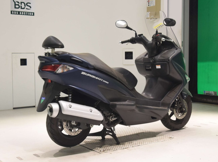 Мотоцикл Suzuki BURGMAN200A