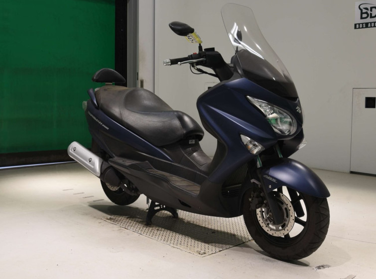 Мотоцикл Suzuki BURGMAN200A