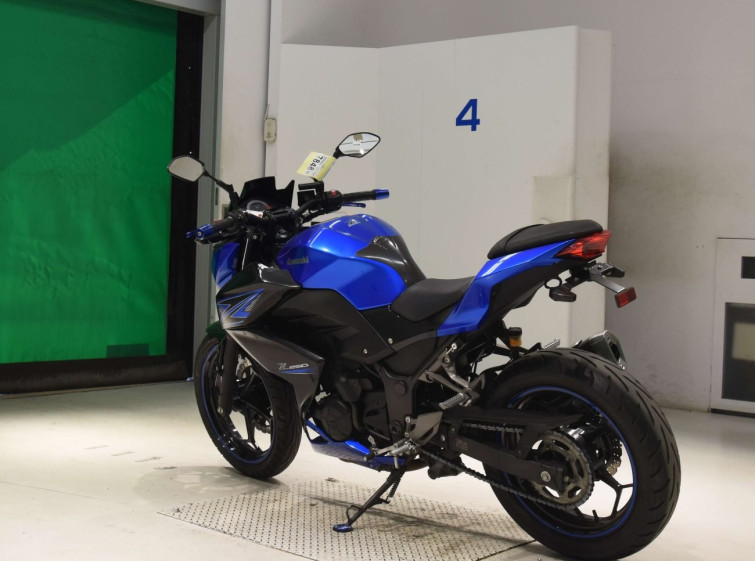 Мотоцикл Kawasaki Z250A