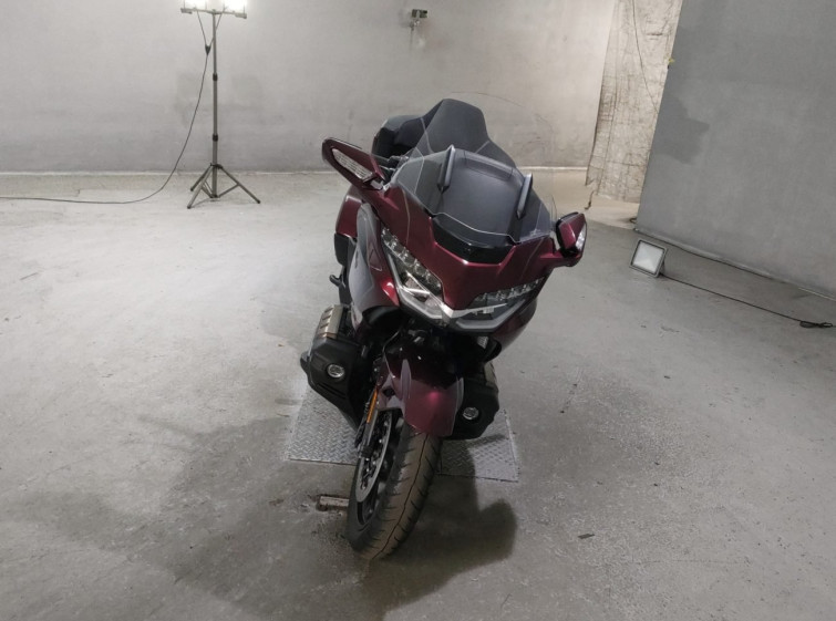 Мотоцикл Honda GL1800 TOUR з пробігом 1 km