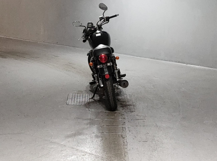 Мотоцикл Suzuki ST250 з пробігом 25980 km