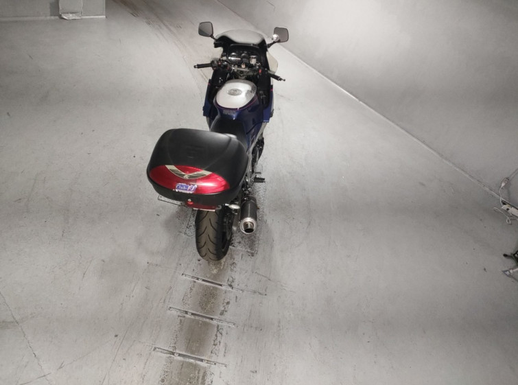 Мотоцикл Yamaha FJ1200 з пробігом 72658 km