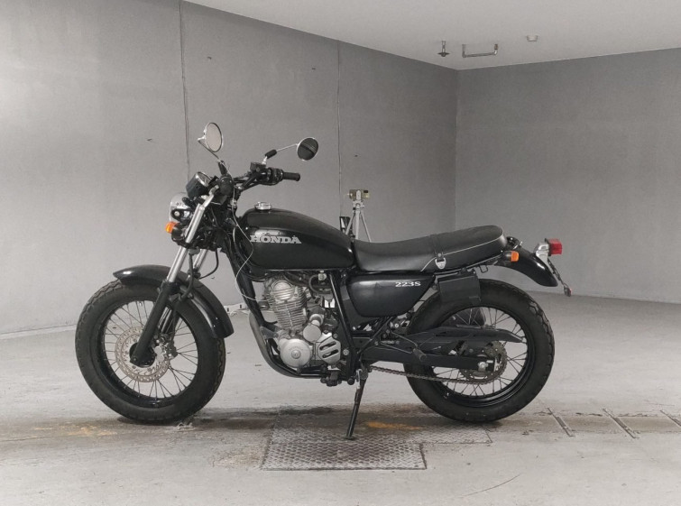 Мотоцикл Honda CB223S з пробігом 17484 km