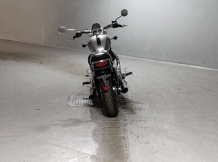 Мотоцикл Triumph bonneville speedmaster с пробегом 579 km