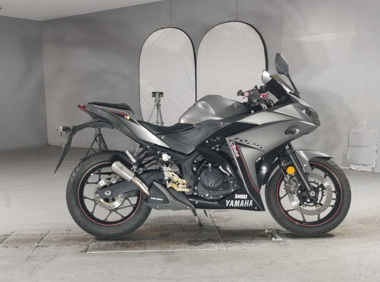 Мотоцикл Yamaha YZF-R25 з пробігом 28456 km