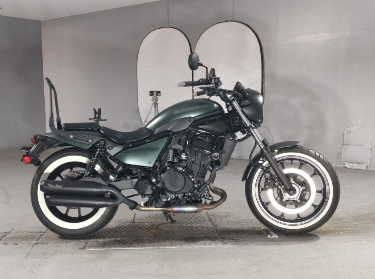 Мотоцикл Kawasaki ELIMINATOR 400SE с пробегом 10053 km