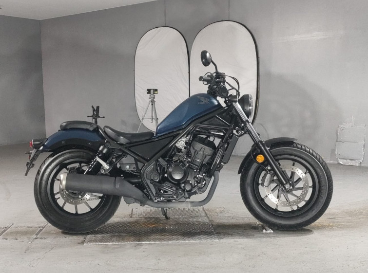 Мотоцикл Honda REBEL CMX250 з пробігом 4800 km