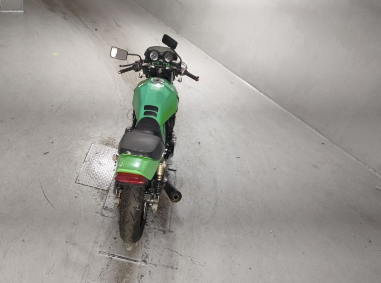 Мотоцикл Kawasaki ZRX400 з пробігом 12042 km