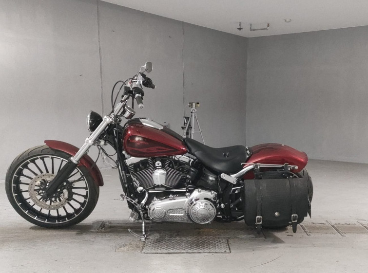 Мотоцикл HD BREAKOUT FXSB1690 с пробегом 26765 km