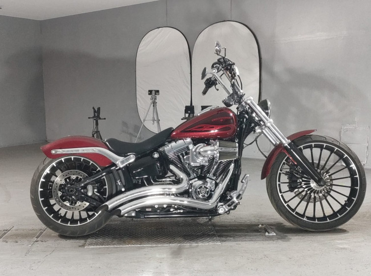 Мотоцикл HD BREAKOUT FXSB1690 с пробегом 26765 km