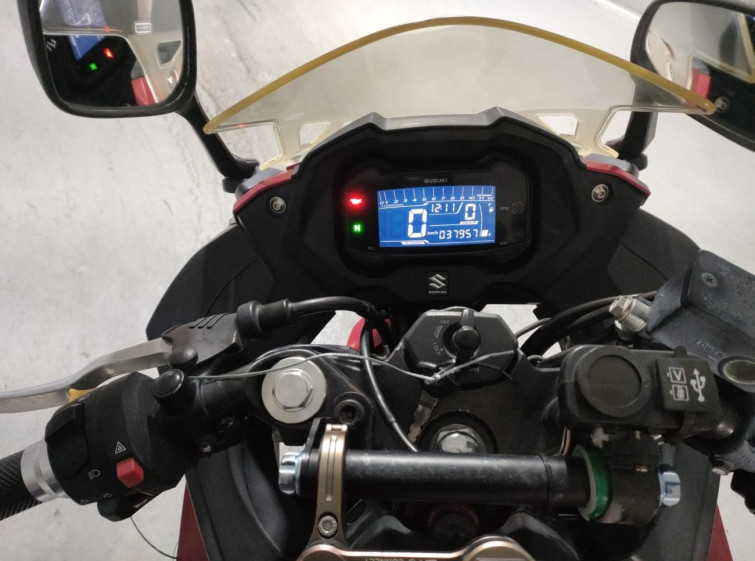 Мотоцикл Suzuki GSX250R с пробегом 37957 km