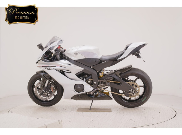 Мотоцикл Yamaha YZF-R6 с пробегом 32863 km