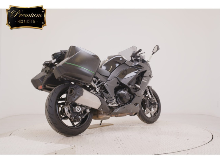 Мотоцикл Kawasaki ninja 1000 sx з пробігом 16610 km