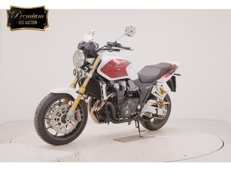 Мотоцикл Honda CB1300SF с пробегом 17 km