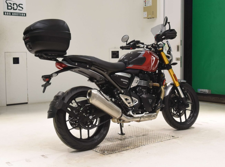 Мотоцикл Triumph speed 400