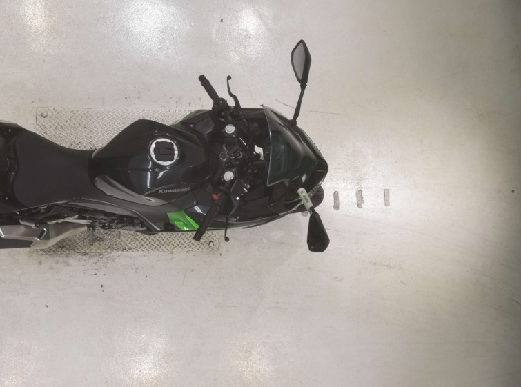 Мотоцикл Kawasaki NINJA250 з пробігом 4228 km