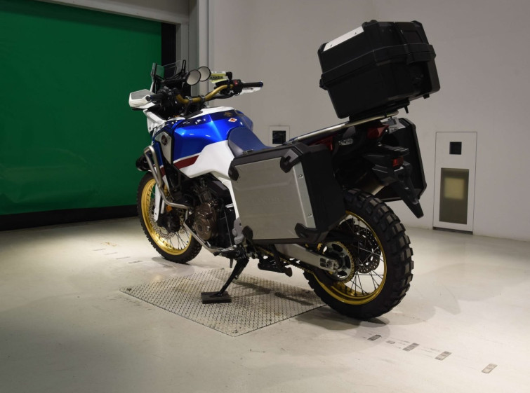 Мотоцикл Honda AFRICATWIN CRF1000L з пробігом 35730 km