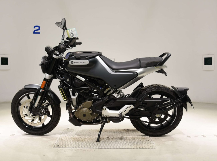 Мотоцикл Husqvarna SVARTPILEN 250 з пробігом 8518 km