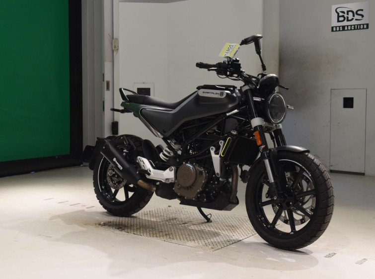 Мотоцикл Husqvarna SVARTPILEN 250 з пробігом 8518 km