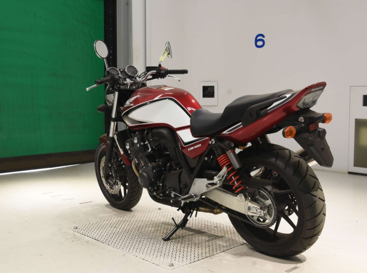 Мотоцикл Honda CB400SFA з пробігом 1355 km