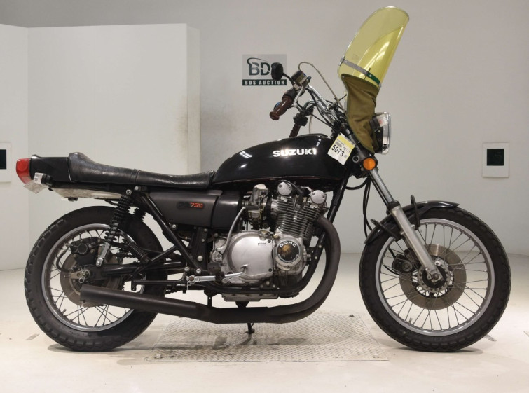 Мотоцикл Suzuki GS750 с пробегом 36999 m