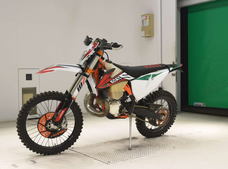 Мотоцикл KTM 250 EXC с пробегом 1168 km