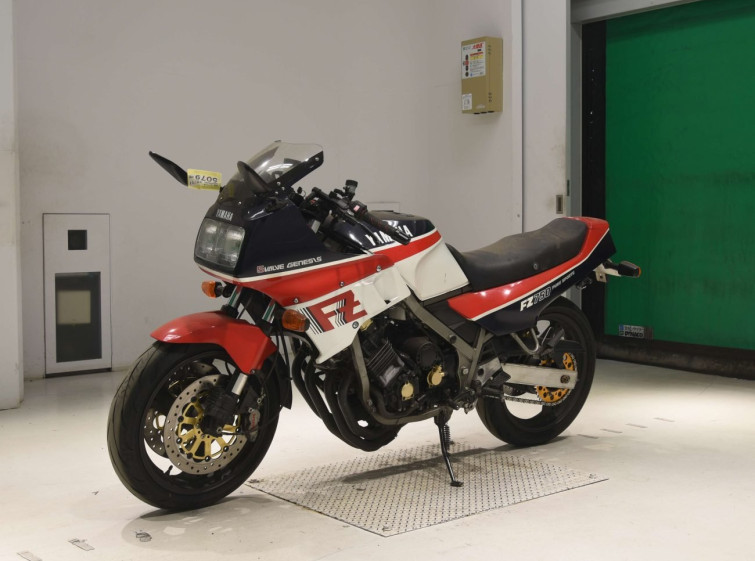 Мотоцикл Yamaha FZ750 с пробегом 68150 km