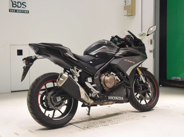 Мотоцикл Honda CBR400R з пробігом 4253 km