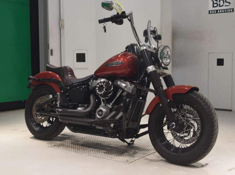 Мотоцикл HD SLIM FLSL1750 з пробігом 16843 km