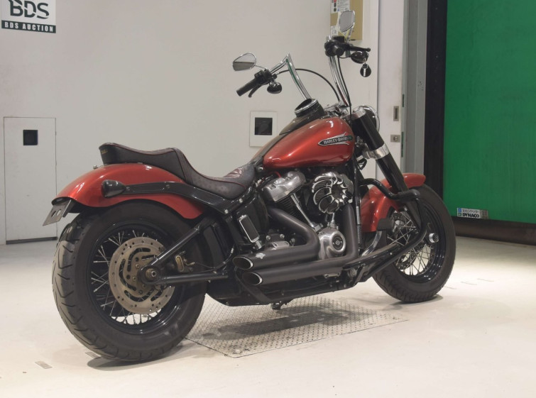 Мотоцикл HD SLIM FLSL1750 з пробігом 16843 km