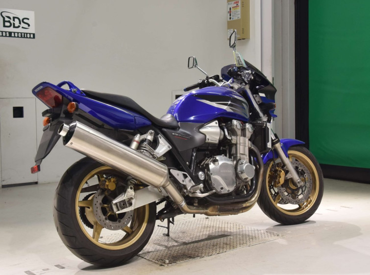 Мотоцикл Honda CB1300SF с пробегом 48739 km