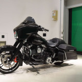 Мотоцикл HD SREET GLIDE FLHXS1690 з пробігом 4265 km