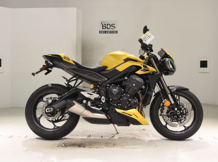 Мотоцикл Triumph STREET TRIPLE RS з пробігом 1217 km