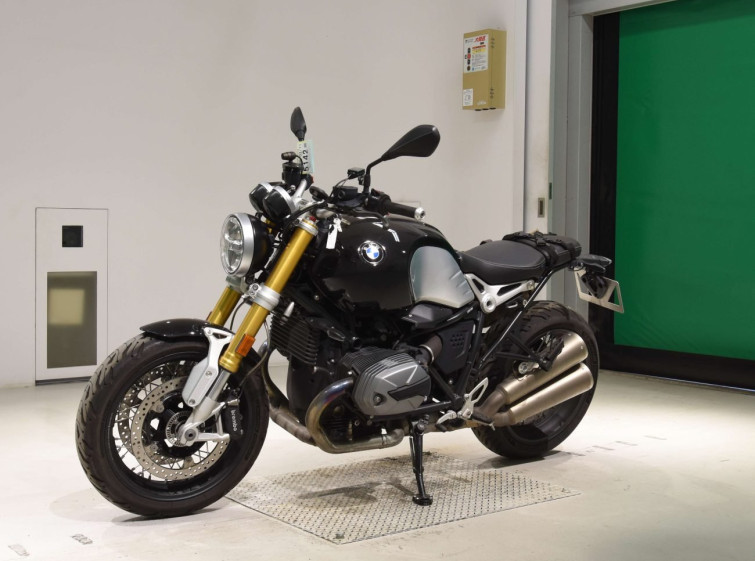 Мотоцикл BMW R NINE T з пробігом 15643 km