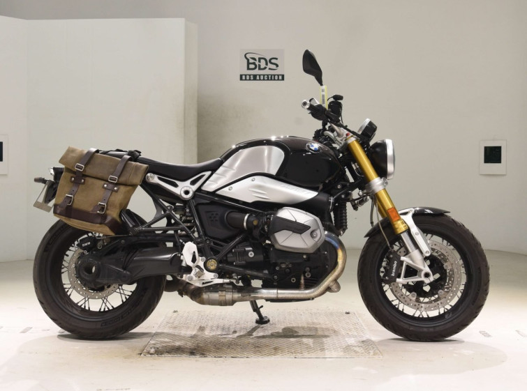 Мотоцикл BMW R NINE T з пробігом 15643 km