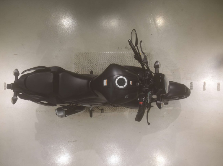 Мотоцикл Suzuki GIXXER250 с пробегом 4698 km