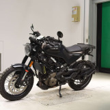 Мотоцикл Husqvarna SVARTPILEN 401 з пробігом 3766 km