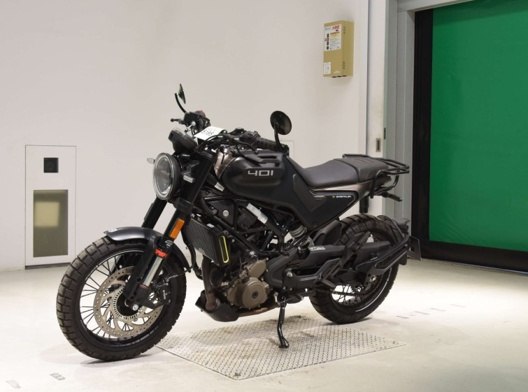 Мотоцикл Husqvarna SVARTPILEN 401 з пробігом 3766 km