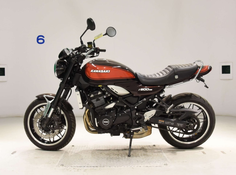 Мотоцикл Kawasaki Z900RS с пробегом 23650 km