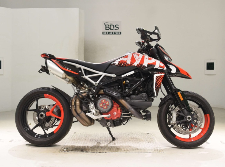 Мотоцикл Ducati HYPERMOTARD 950 з пробігом 14990 km