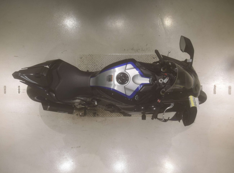 Мотоцикл Yamaha YZF-R1M с пробегом 13582 km