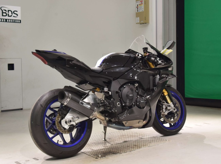 Мотоцикл Yamaha YZF-R1M с пробегом 13582 km