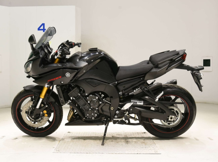 Мотоцикл Yamaha FZ8-S з пробігом 10859 km