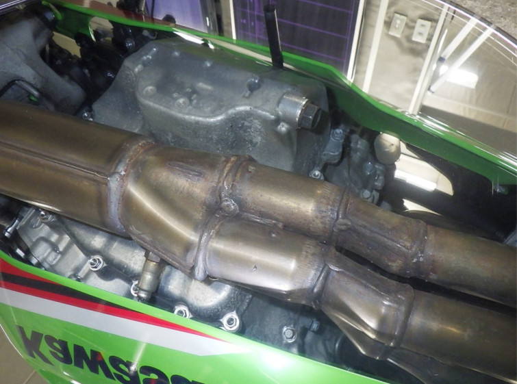 Мотоцикл Kawasaki ZX-6R з пробігом 2404 km